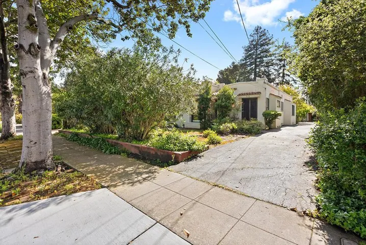 536 Tennyson Avenue, Palo Alto, California 94301
