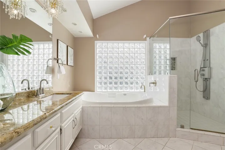 748 Lynnmere Drive, Thousand Oaks, California 91360
