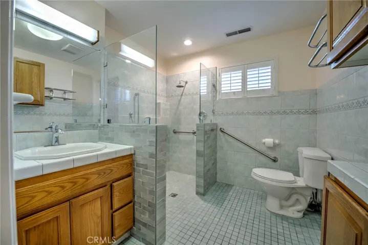1330 Capistrano Way, Merced, California 95340