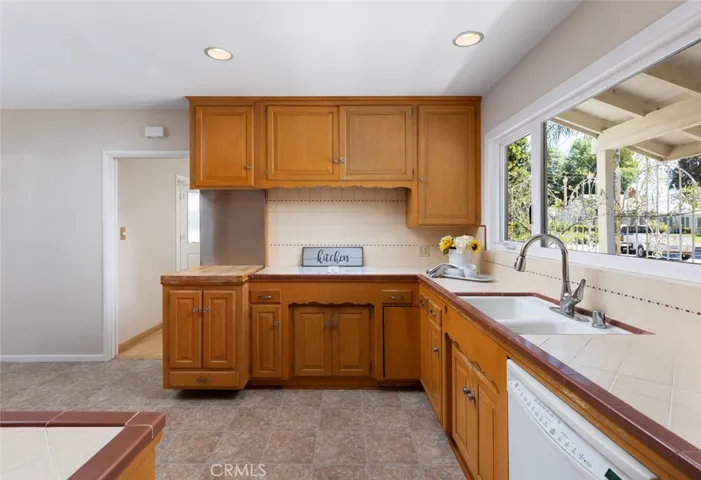2502 Santiago Street, Santa Ana, California 92706