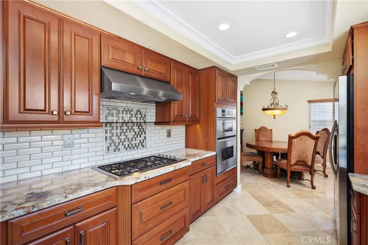 25492 Buckwood, Lake Forest, California 92630