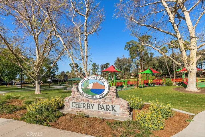 25492 Buckwood, Lake Forest, California 92630