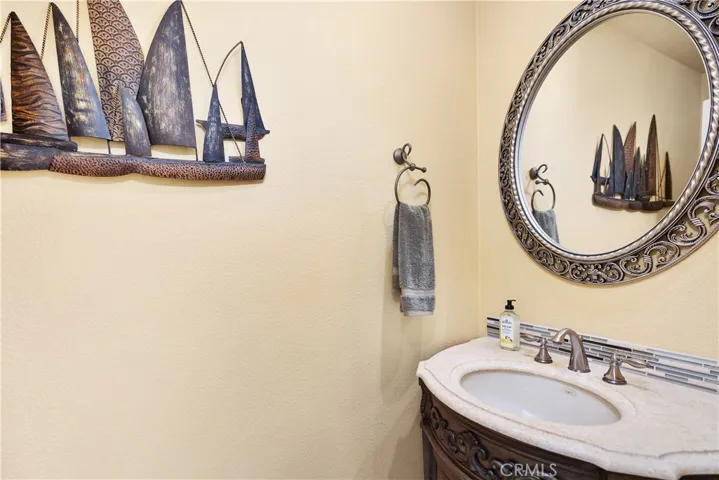 25492 Buckwood, Lake Forest, California 92630