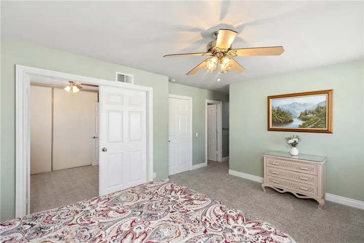 25492 Buckwood, Lake Forest, California 92630