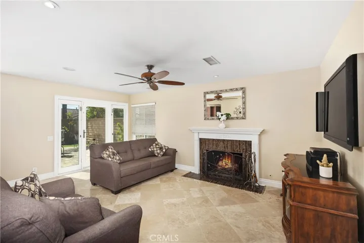 25492 Buckwood, Lake Forest, California 92630