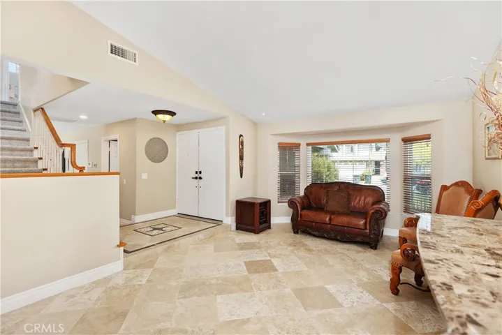 25492 Buckwood, Lake Forest, California 92630
