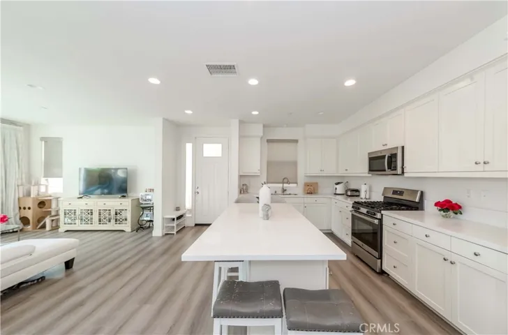 13810 Cameron Court, Baldwin Park, California 91706