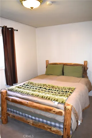 1600 Betty Street, Wrightwood, California 92397