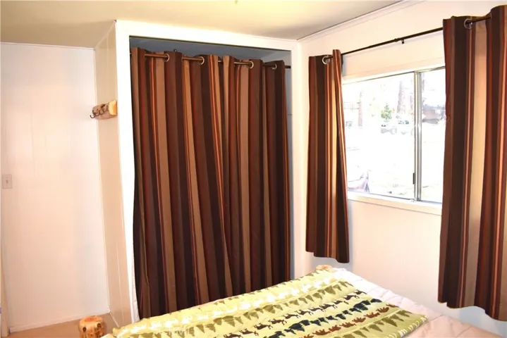 1600 Betty Street, Wrightwood, California 92397
