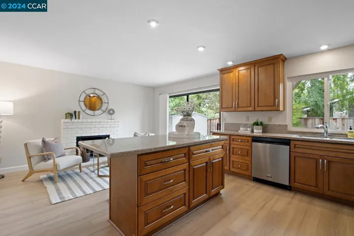 407 Kahrs Ave, Pleasant Hill, California 94523
