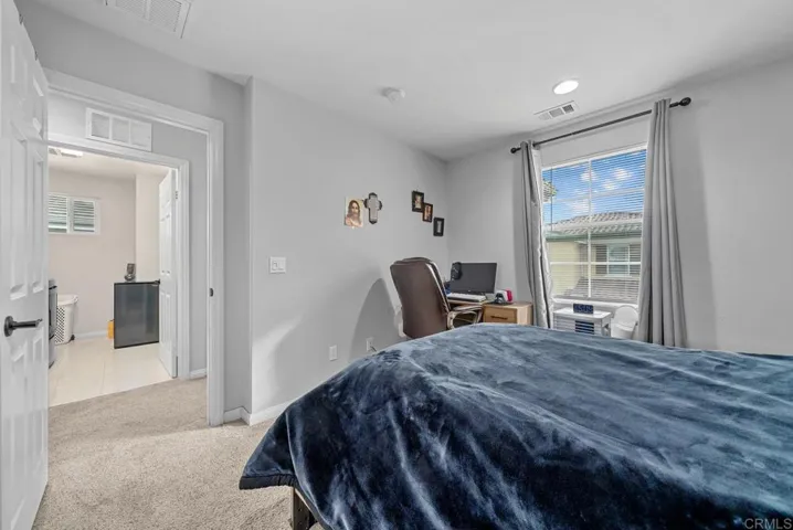 8611 Skylight Way, Lakeside, California 92040