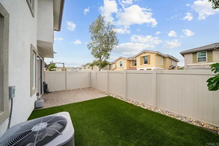 8611 Skylight Way, Lakeside, California 92040