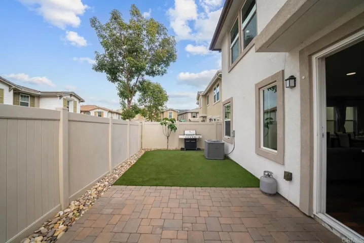 8611 Skylight Way, Lakeside, California 92040