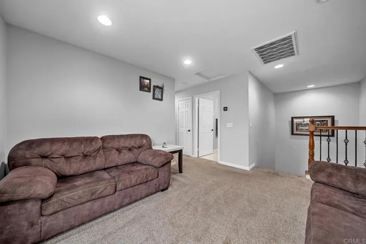 8611 Skylight Way, Lakeside, California 92040
