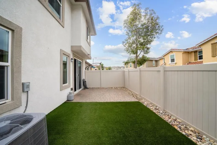 8611 Skylight Way, Lakeside, California 92040