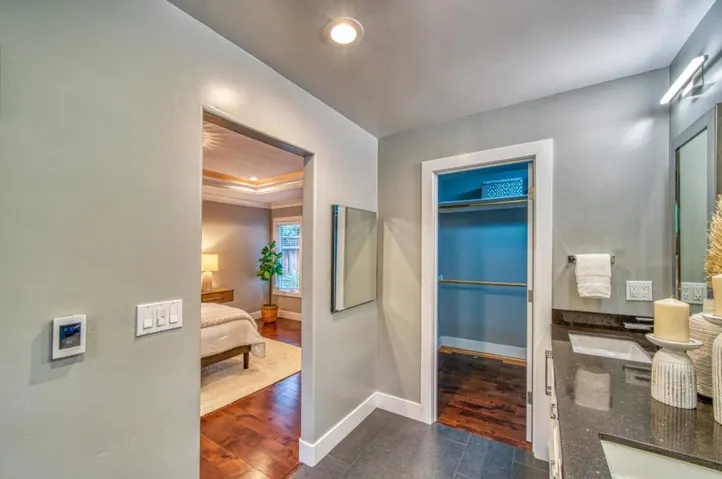 18310 Montpere Way, Saratoga, California 95070