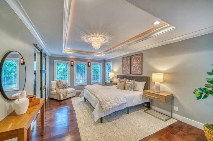 18310 Montpere Way, Saratoga, California 95070