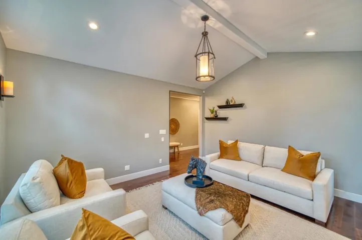 18310 Montpere Way, Saratoga, California 95070