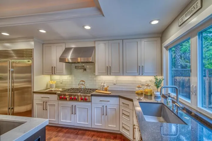 18310 Montpere Way, Saratoga, California 95070