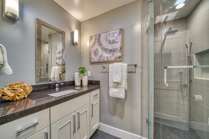 18310 Montpere Way, Saratoga, California 95070