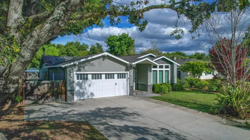 18310 Montpere Way, Saratoga, California 95070