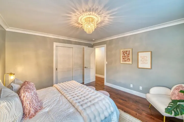 18310 Montpere Way, Saratoga, California 95070