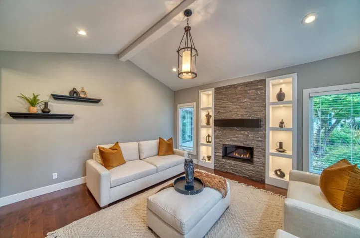 18310 Montpere Way, Saratoga, California 95070