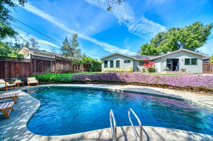 18310 Montpere Way, Saratoga, California 95070