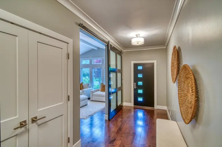 18310 Montpere Way, Saratoga, California 95070