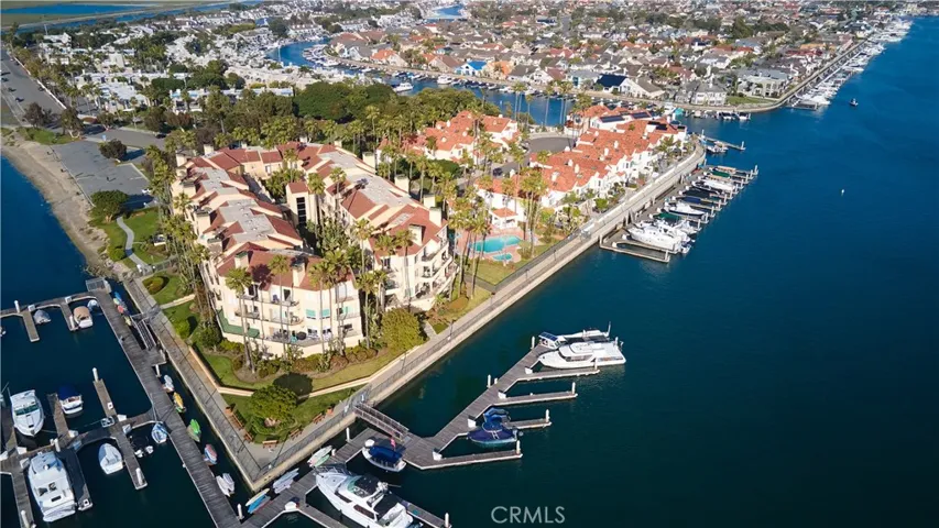 16291 Countess Drive 117, Huntington Beach, California 92649