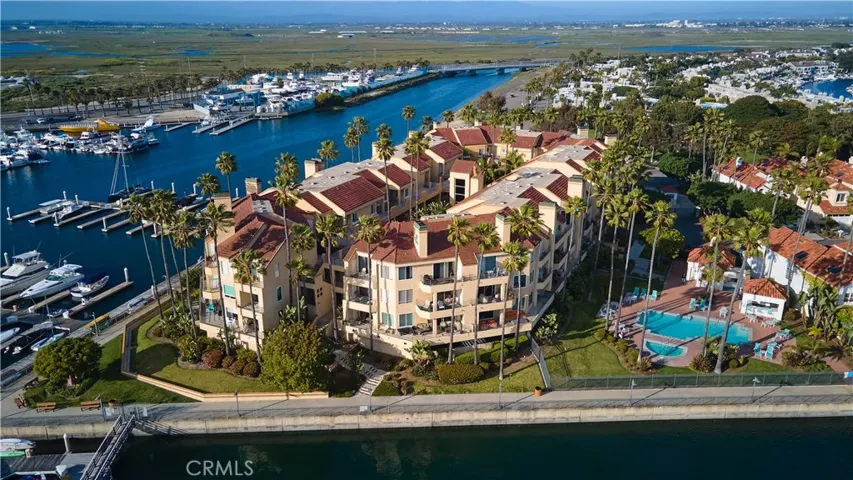 16291 Countess Drive 117, Huntington Beach, California 92649