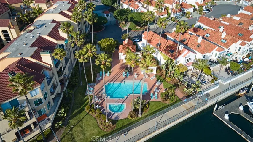 16291 Countess Drive 117, Huntington Beach, California 92649