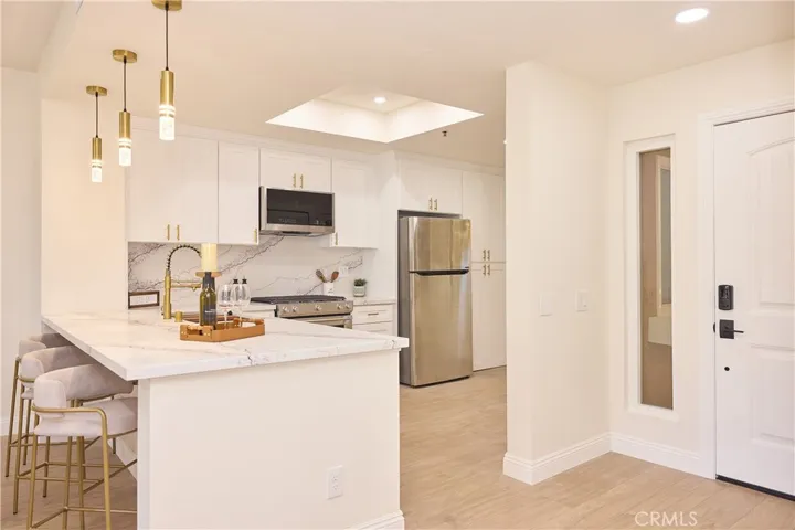 16291 Countess Drive 117, Huntington Beach, California 92649