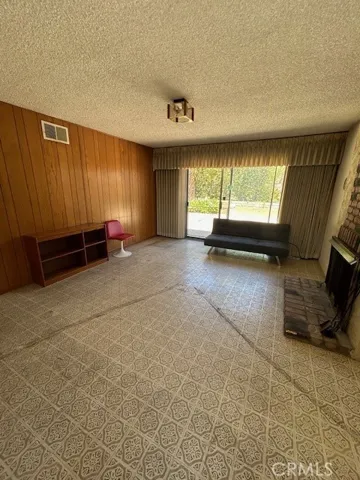 13808 Shablow Avenue, Sylmar, California 91342