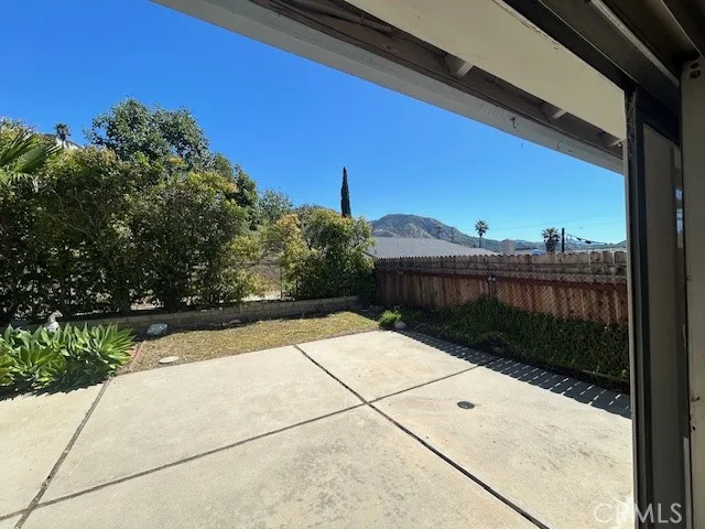 13808 Shablow Avenue, Sylmar, California 91342