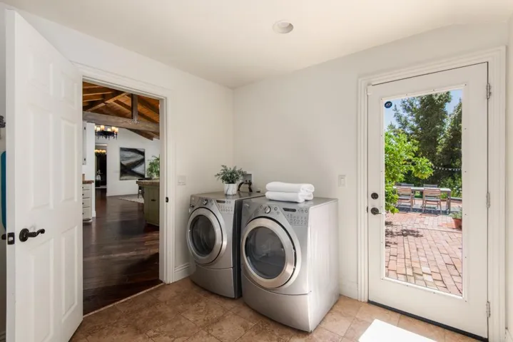 16810 Via De Santa Fe, Rancho Santa Fe, California 92067
