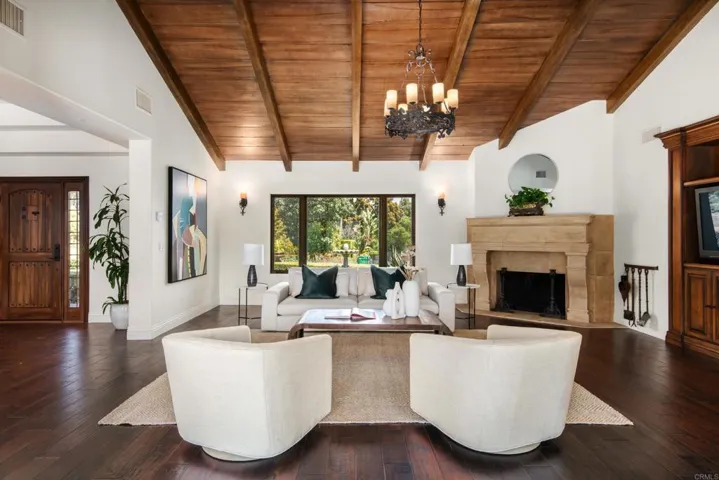 16810 Via De Santa Fe, Rancho Santa Fe, California 92067