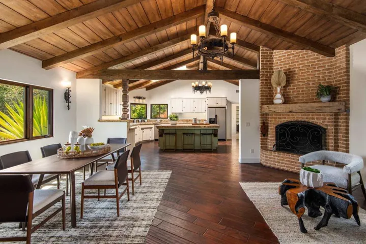 16810 Via De Santa Fe, Rancho Santa Fe, California 92067