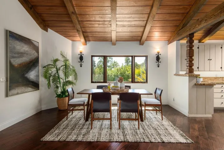 16810 Via De Santa Fe, Rancho Santa Fe, California 92067