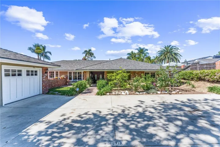 11562 Vista Mar, Santa Ana, California 92705