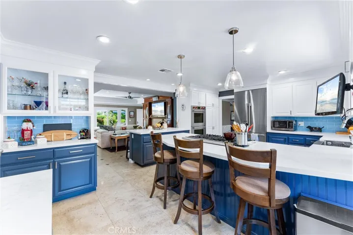 11562 Vista Mar, Santa Ana, California 92705