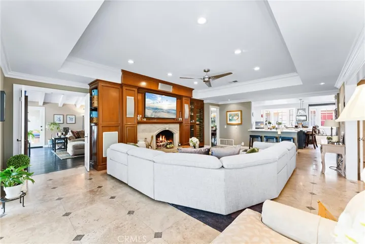 11562 Vista Mar, Santa Ana, California 92705