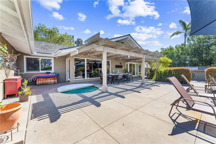 11562 Vista Mar, Santa Ana, California 92705