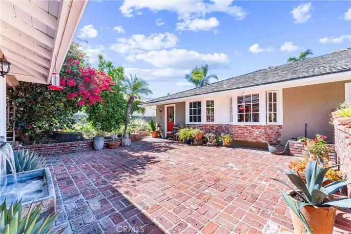 11562 Vista Mar, Santa Ana, California 92705
