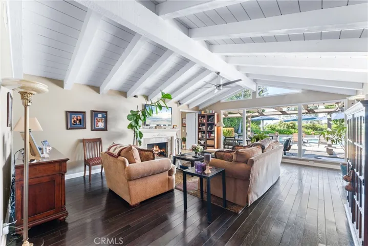 11562 Vista Mar, Santa Ana, California 92705