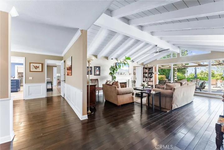 11562 Vista Mar, Santa Ana, California 92705