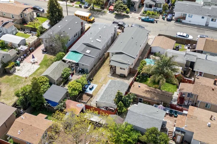 6218 Hilton St., Oakland, California 94605