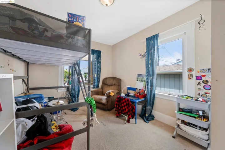 6218 Hilton St., Oakland, California 94605