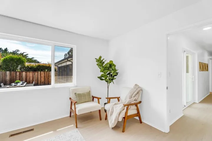 1680 Skyline Boulevard, Burlingame, California 94010