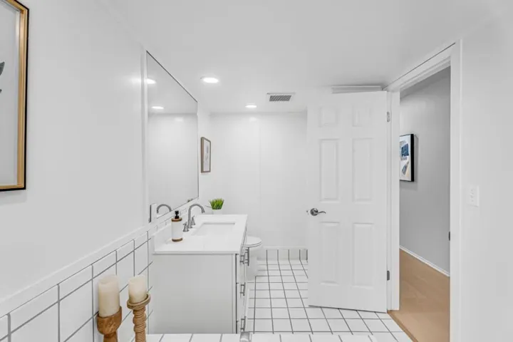 1680 Skyline Boulevard, Burlingame, California 94010
